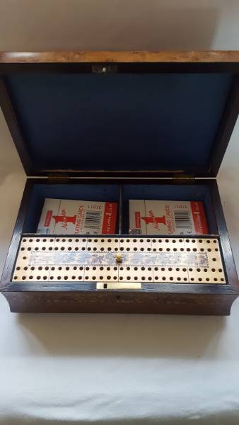 Games or Cribbage Compendium Tunbridge Ware