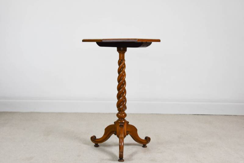 Fine Quality Victorian Parquetry Side Table